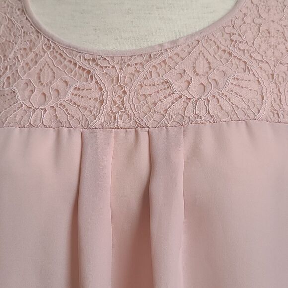 WORTHINGTON WOMAN'S PETITE TOP - Picture 2 of 9